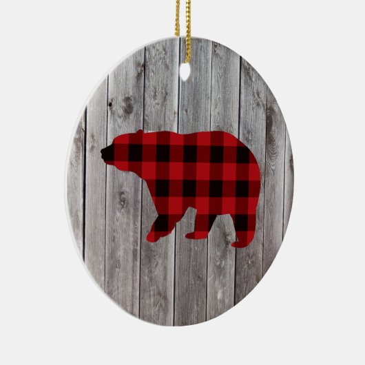 Rustige bosgrond beer met rode buffelplaat keramisch ornament (Rechts)