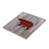 Rustige bosgrond beer met rode buffelplaat tegeltje (Zijkant)