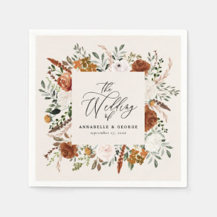 Rustige botanische bruiloft met terracotta napkins servet