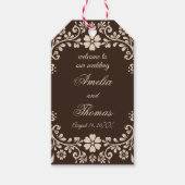 Rustige bruine beige bloemige trouw cadeaulabel (Voorkant)