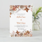 Rustige bruine en witte bloemen Boho witte trouwda Kaart (Staand voorkant)