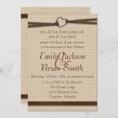 Rustige burlap hartslag clasp lbon bruiloft nodigt kaart (Voorkant / Achterkant)