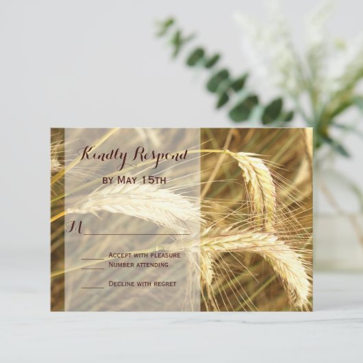 Rustige country wheat field Boerderij Wedding RSVP (Staand voorkant)
