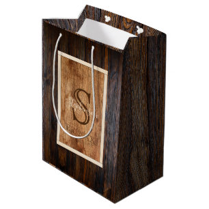Rustige donkerhouttoonmonogram Gemiddelde Gift Bag Medium Cadeauzakje