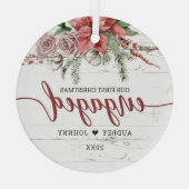 Rustige Eerste Kerstmis met rode roze Floral Glas Ornament (Achterkant)