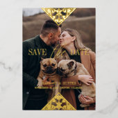 Rustige Fancy Boho Lace Effect Whimsical Typografi Folie Uitnodiging (Voorkant)