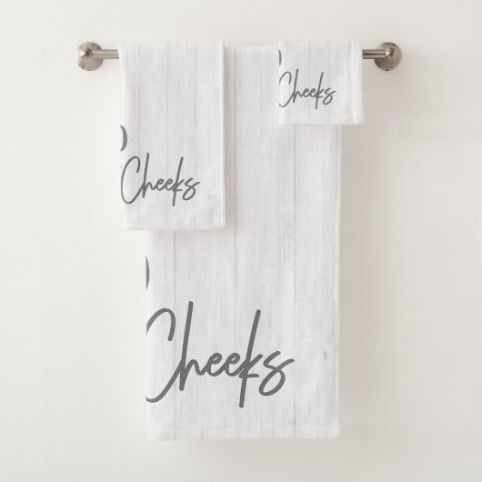 Rustige Farmhouse Hallo Sweet Cheeks White Wood Bad Handdoek (Insitu)