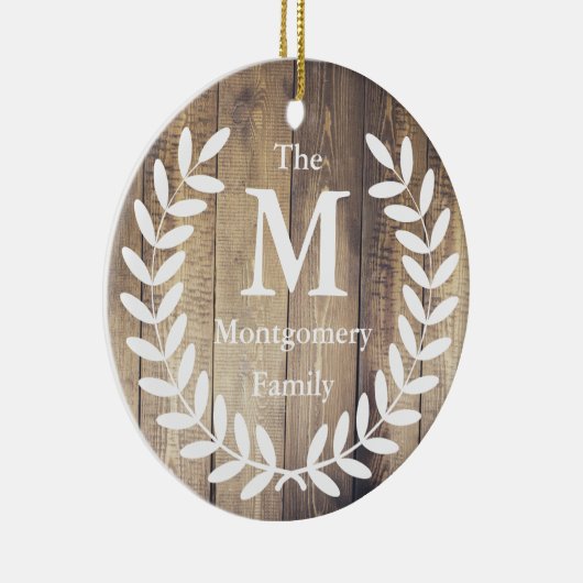 Rustige Farmhouse Wood White Laurels Familienaam Keramisch Ornament (Rechts)