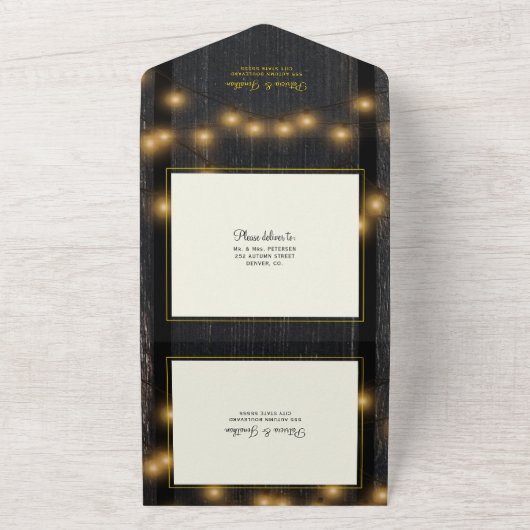 Rustige fotobekleding met houten touwlichten bruil all in one uitnodiging (Buitenkant)