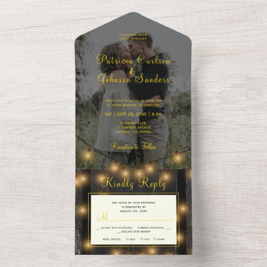 Rustige fotobekleding met houten touwlichten bruil all in one uitnodiging (Binnen)