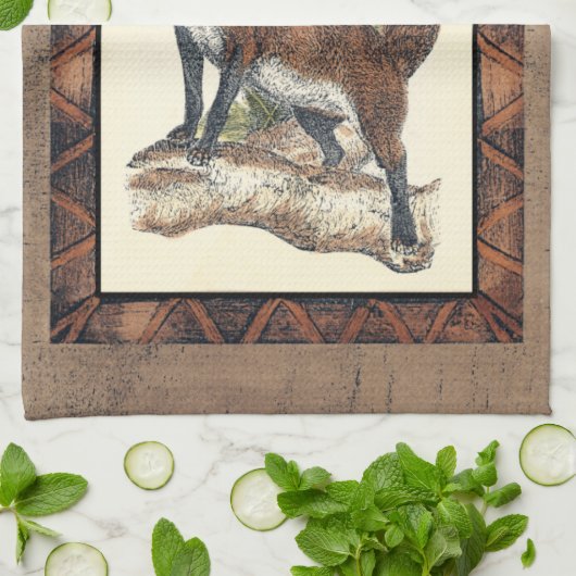 Rustige Fox die op een boomstam steekt Theedoek (Gevouwen)