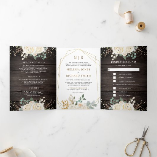 Rustige gouden Ivory Floral in één houtwacht Drieluik Uitnodiging (Binnen)