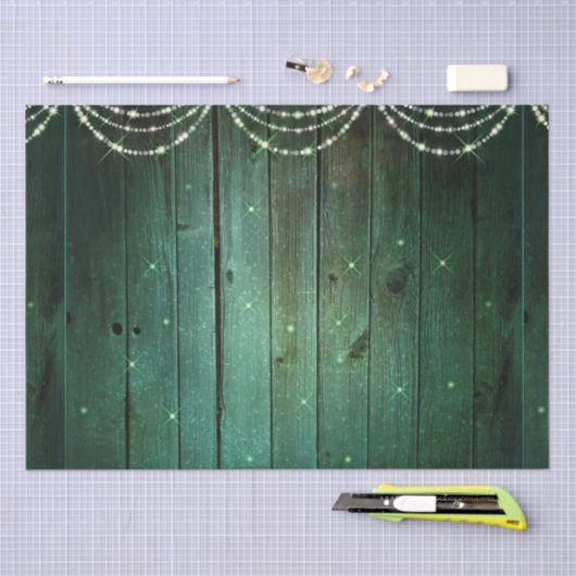 Rustige groene feestlantjes met kerstmis tissuepapier (Craft)