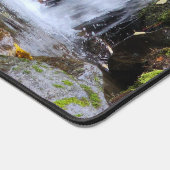 Rustige groene herfstwatervalmat bureaumat (Hoek)