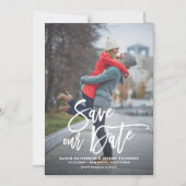 Rustige handfoto's met foto's opslaan onze datum magnetische uitnodiging (Voorkant)