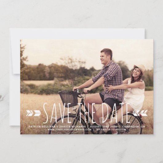 Rustige handgeschreven Typografie Tribal sparen de Save The Date (Voorkant)