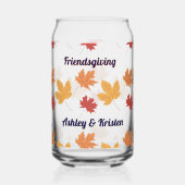 Rustige Herfst Friendsgiving Aangepaste Namen Kunn Blikvorm Glas (Voorkant)
