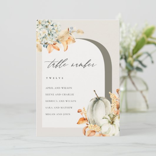 Rustige Herfst Pumpkin Leafy Seating Chart Table K Bedankkaart (Staand voorkant)