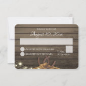 Rustige Hoefijzers Barn Wood Lights Wedding RSVP Kaart (Voorkant)
