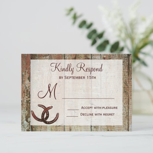 Rustige Hoefijzers Landbruiloft RSVP-kaarten RSVP Kaartje (Staand voorkant)