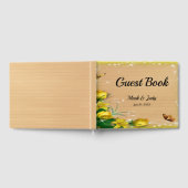 Rustige houten gele vlinderbruiloft gastenboek (Volledig)