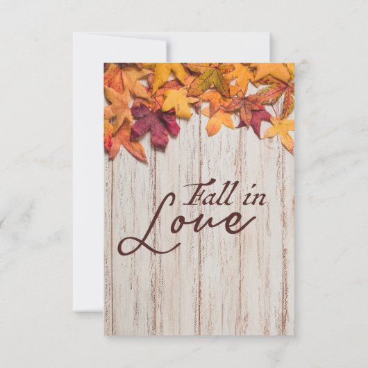 Rustige houten Herfst in liefdesval RSVP Kaartje (Achterkant)