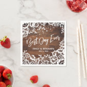 Rustige houten lichten & kant op dag met koorts servet (Insitu)