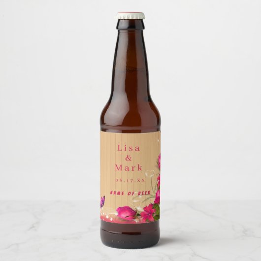 Rustige houten roze vlinderbruiloft bier etiket (Voorkant)