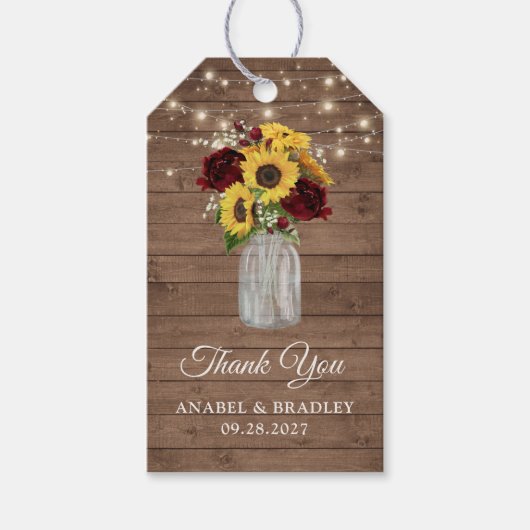 Rustige houtsbloemen Burgundy Mason Jar Wedding Cadeaulabel (Voorkant)