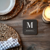 Rustige houtskool bruin hout Aangepast monogram In Bier Onderzetter