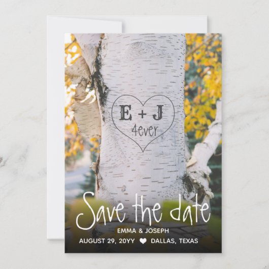 Rustige Initialen 4ever Hart Carved Tree Wedding Kaart (Voorkant)