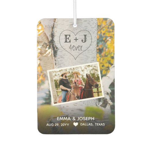 Rustige Initialen 4ever Hart Carved Tree Wedding Luchtverfrisser (Voorkant)