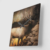 Rustige kajuitbosbergulelk vierkante klok (Hoek)