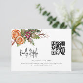 Rustige kerstbruiloft QR-code RSVP Kaartje (Staand voorkant)