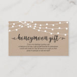 Rustige kraft-snaarlampen, Wedding Honeymoon Gift Informatiekaartje<br><div class="desc">Dit is het bijtende kraftscript,  de lichte string,  de boerderij Wedding Enclosure Card. U kunt de doopvontkleuren veranderen,  en uw trouwdetails in de passende doopvont/het schrijven toevoegen. #TeeshaDerrick</div>