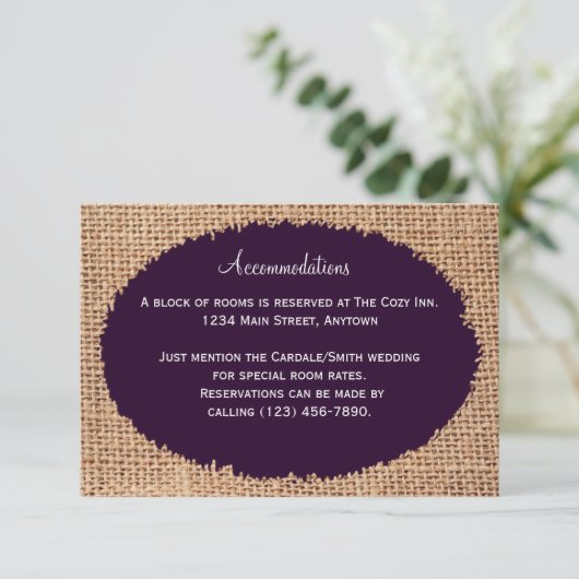 Rustige landburlap-Paarse accommodatiekaarten Informatiekaartje (Staand voorkant)