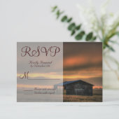 Rustige landelijke Barn Love Wedding RSVP-kaarten RSVP Kaartje (Staand voorkant)