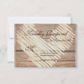 Rustige landelijke Barn Wood Heart Wedding RSVP-ka RSVP Kaartje (Voorkant)