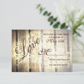 Rustige landelijke Barn Wood Love Weddenschap RSVP (Staand voorkant)