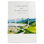 Rustige landschapsbruiloft bij het meer van het do medium cadeauzakje (Achterkant)