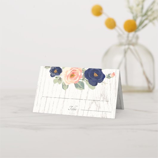 Rustige marineblauw en peach Floral Wedding Plaatskaartje (Voorkant)