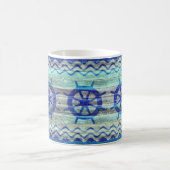 Rustige marineblauw kustdek scheepswielen koffiemok (Center)