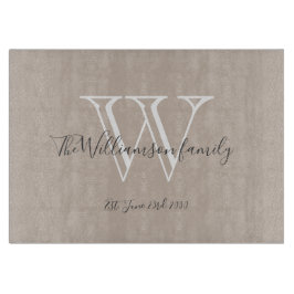 Rustige monogram Familienaam Initiaal Datum Cool C Snijplank