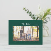 Rustige monogram jager groene kerstfoto feestdagenkaart (Staand voorkant)