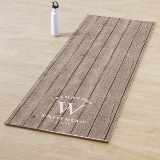 Rustige Monogram Light Wood Yoga Mat (In situ)