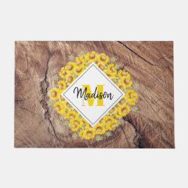 Rustige monogram zonnebloemen & houtextuur deurmat