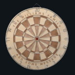 Rustige naam Bericht Bruin hout Klassiek Dartbord<br><div class="desc">Een klassiek dartboard ontwerp met afwisselend donkerdere en lichtere bruine houten driehoeken. Boven is de naam,  hieronder is een bericht,  zowel in bruine arched text.</div>