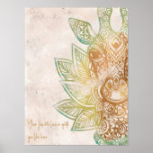Rustige neutrale toon gouden giraffe boho muur kun poster (Voorkant)