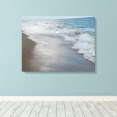 Rustige oceaan golven op het strand canvas afdruk (Insitu (Houten vloer))