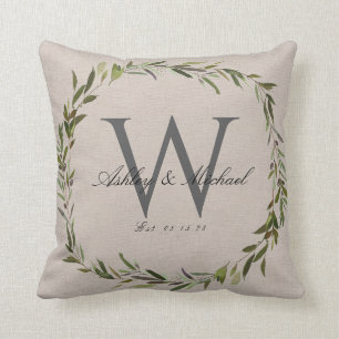 Rustige Olive Wreath Monogram Wedding Keepslag Kussen